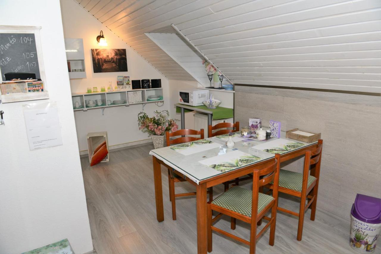 Sommerhaus Veszprem Exterior photo